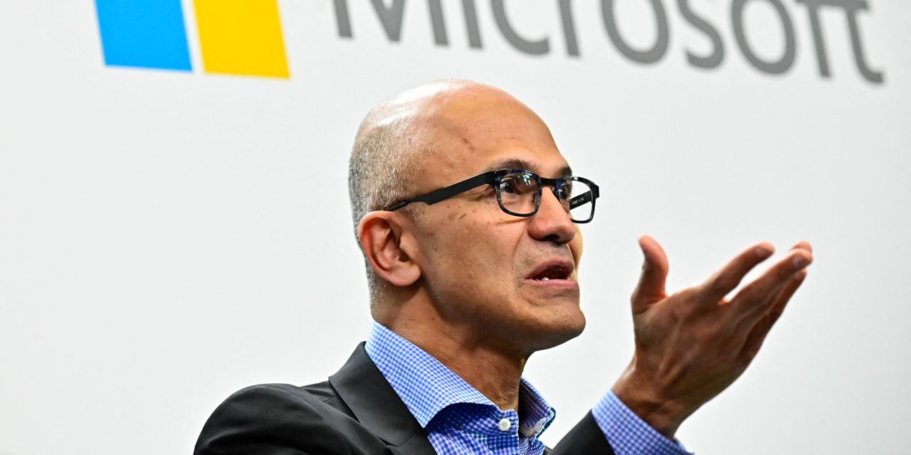 Microsoft’s Combination of CEO and Chairman Roles Goes Against Trend