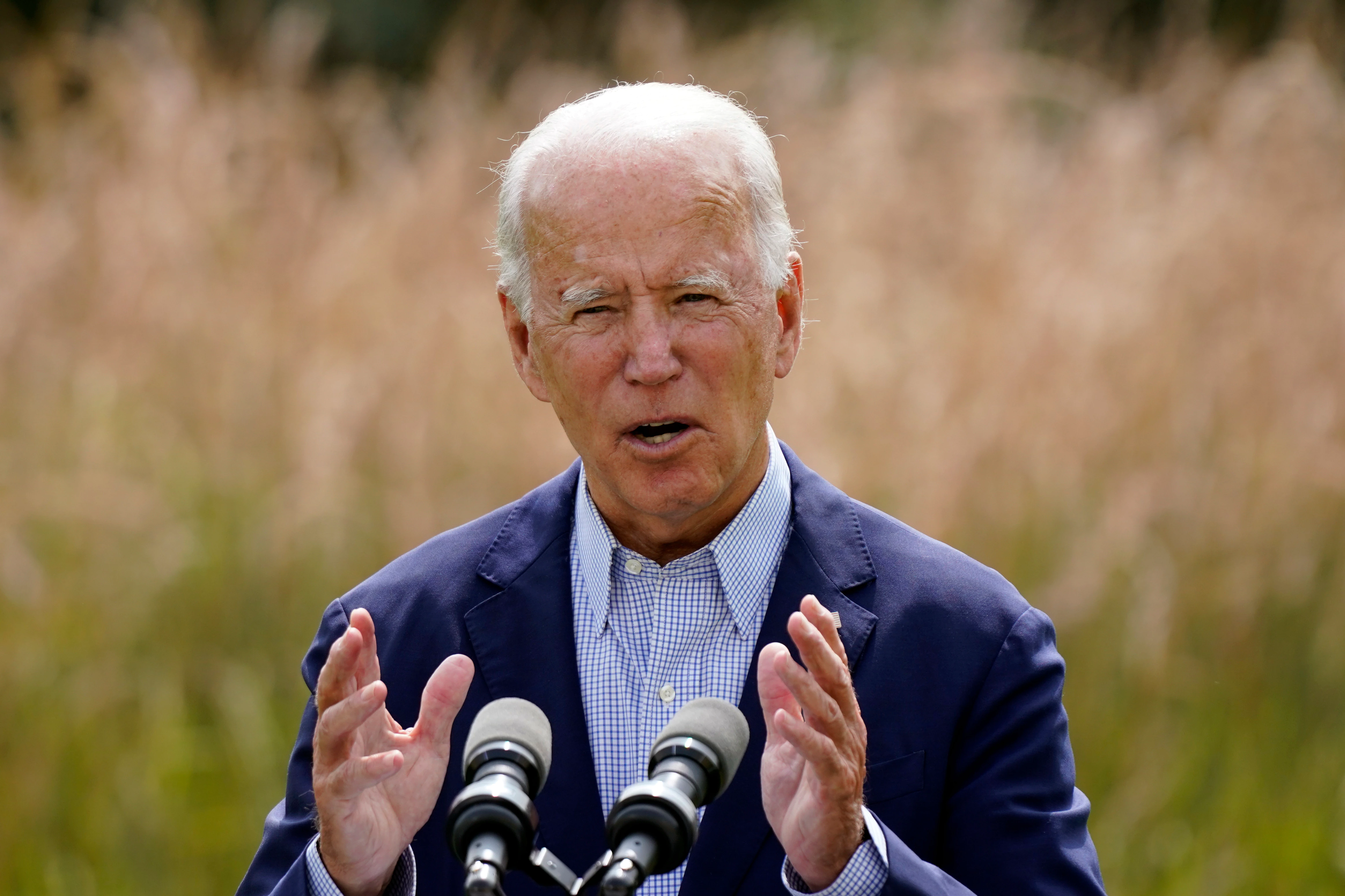 Biden, Western Governors to Discuss Wildfire Response | Voice of America