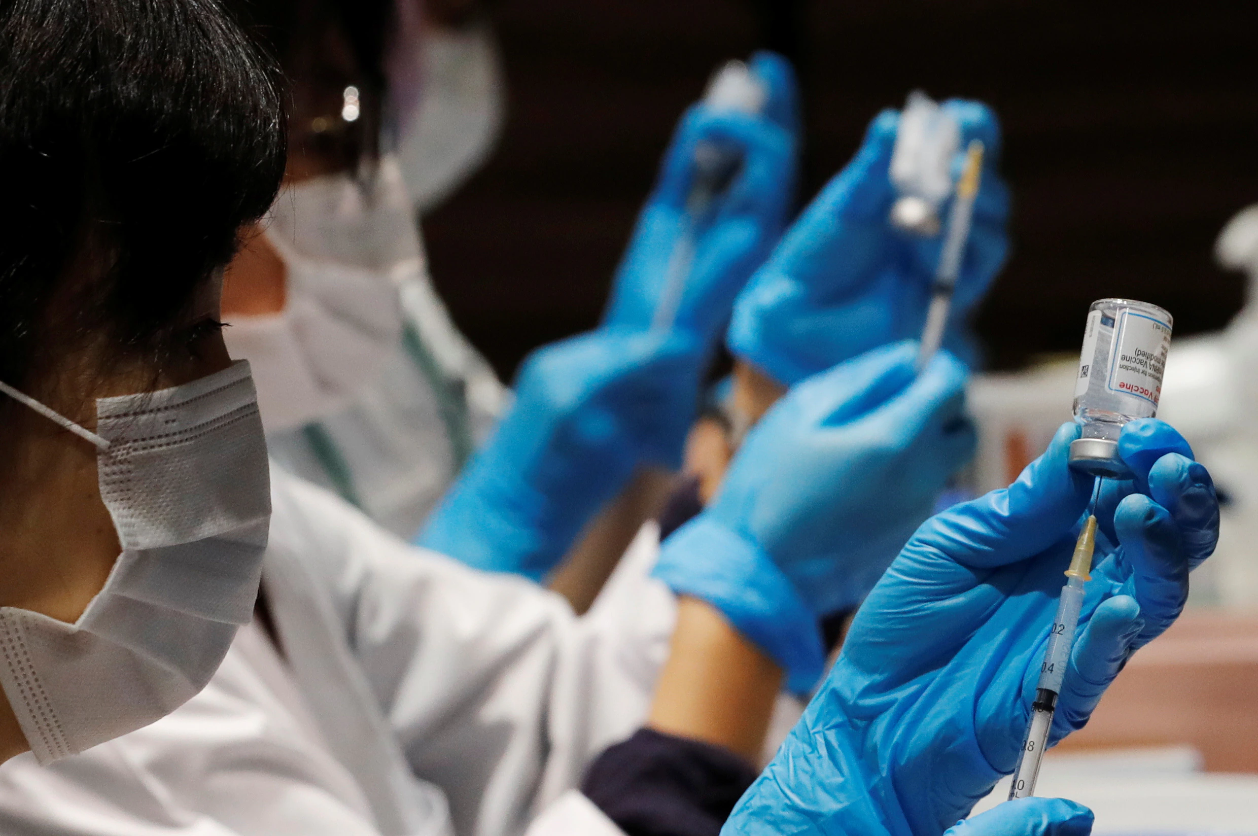 Japan Begins Workplace Vaccination Program | Voice of America