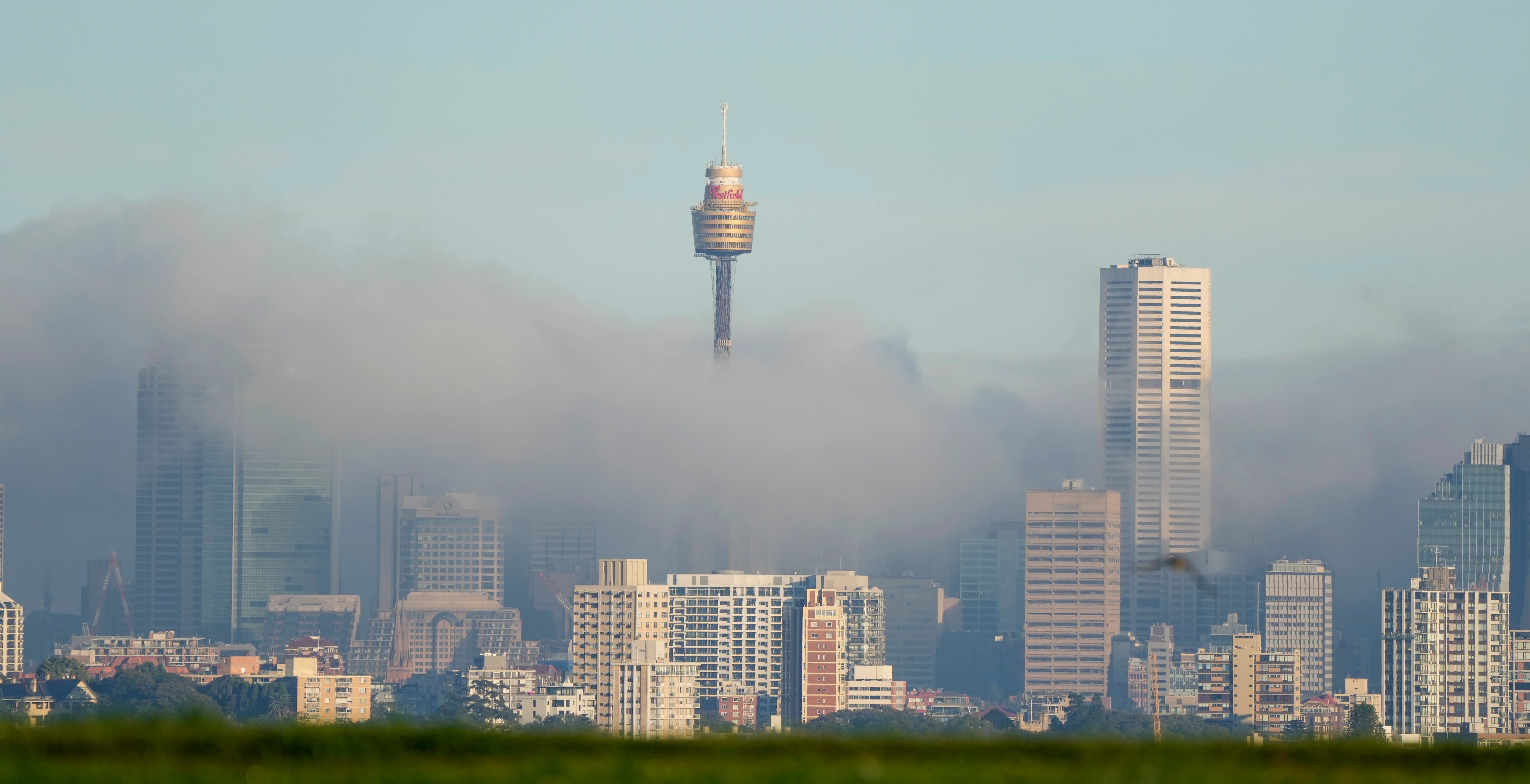 Sydney Locks Down Amid COVID Surge | Voice of America