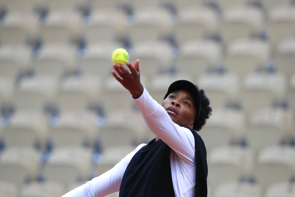 Venus, Murray handed Wimbledon wild cards