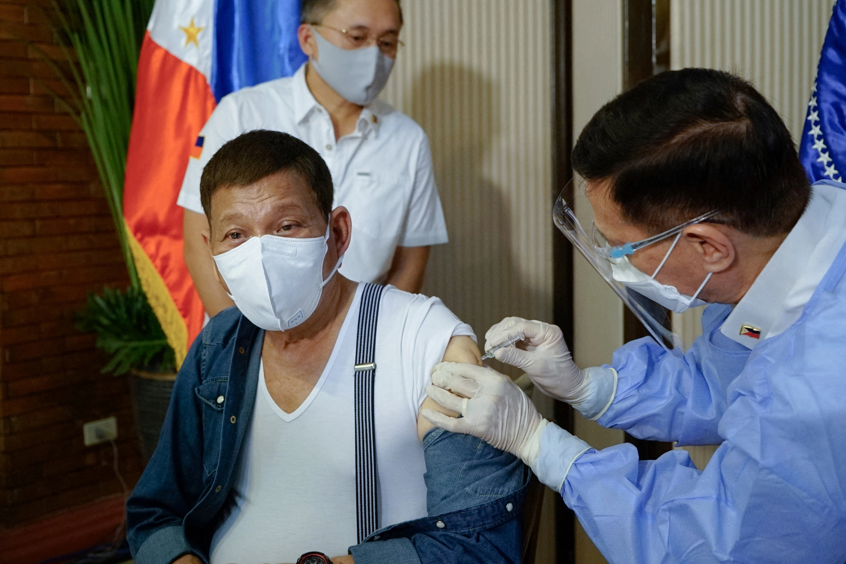 Duterte Threatens to Arrest Filipinos Who Refuse COVID Vaccination | Voice of America