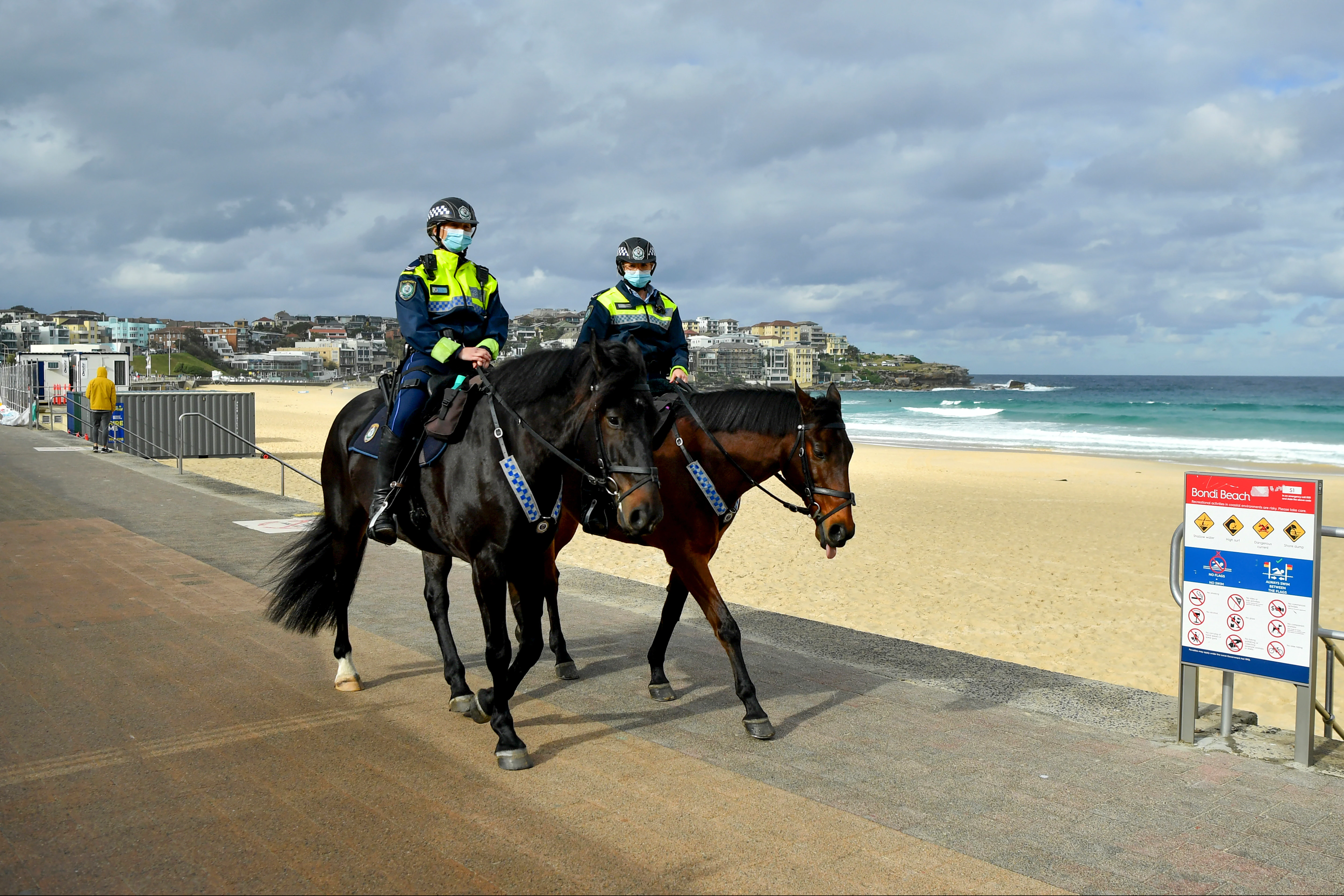 4 Major Australian Cities Under New Lockdown  | Voice of America