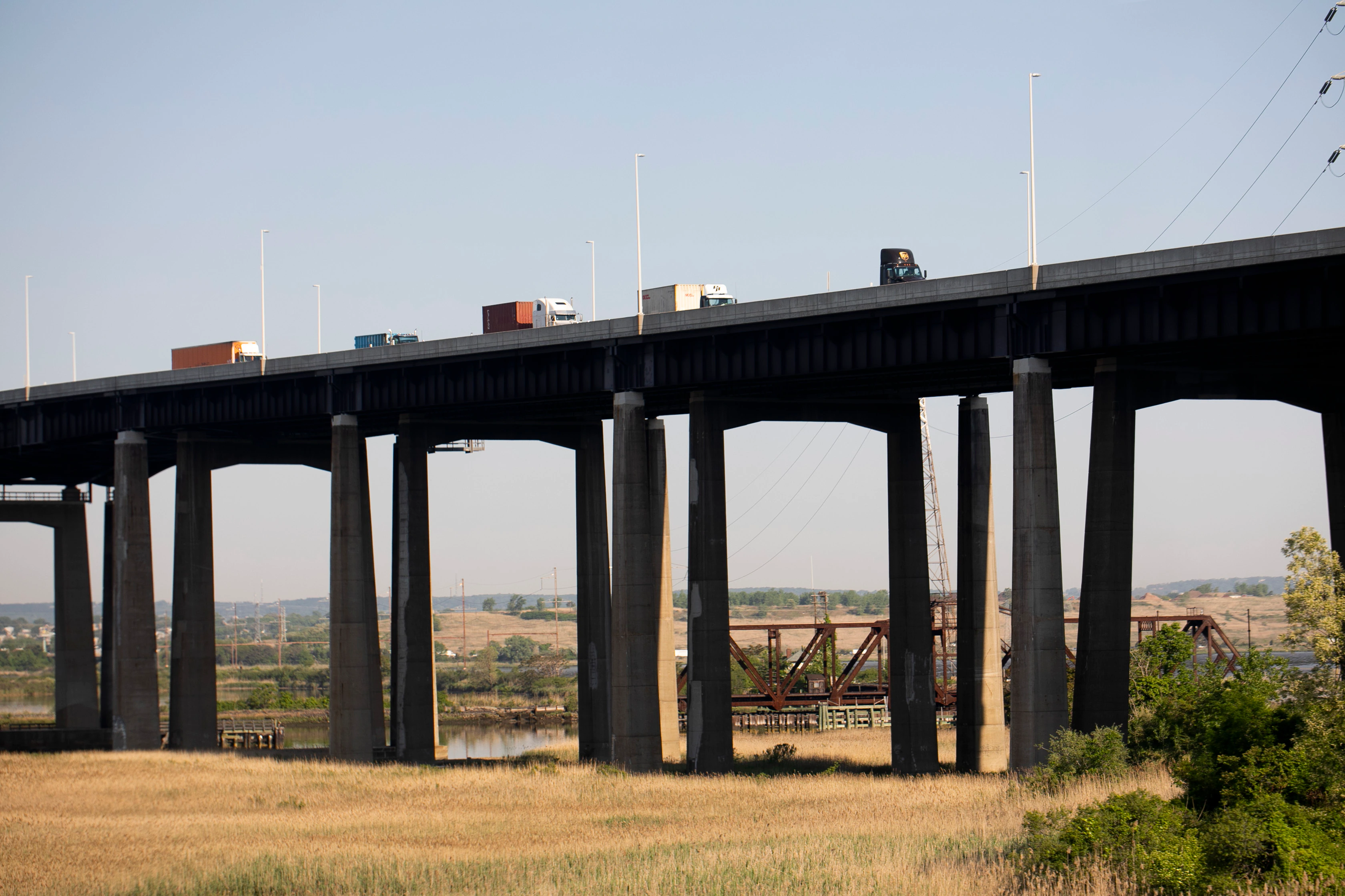 Key Republican ‘Trusts’ Biden on Infrastructure Deal   | Voice of America