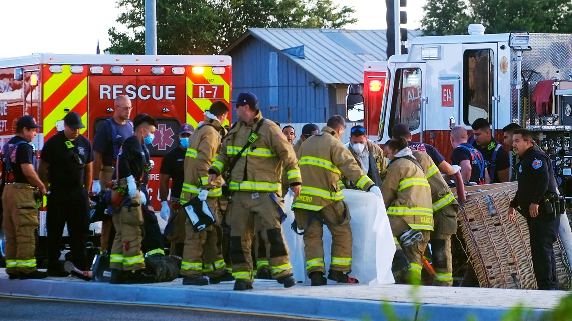 New Mexico hot air balloon crash: 4 dead, 1 critical