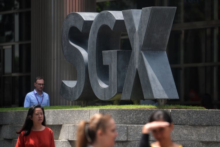 Singapore stocks end week in the black, STI up 0.2%, Companies & Markets News & Top Stories