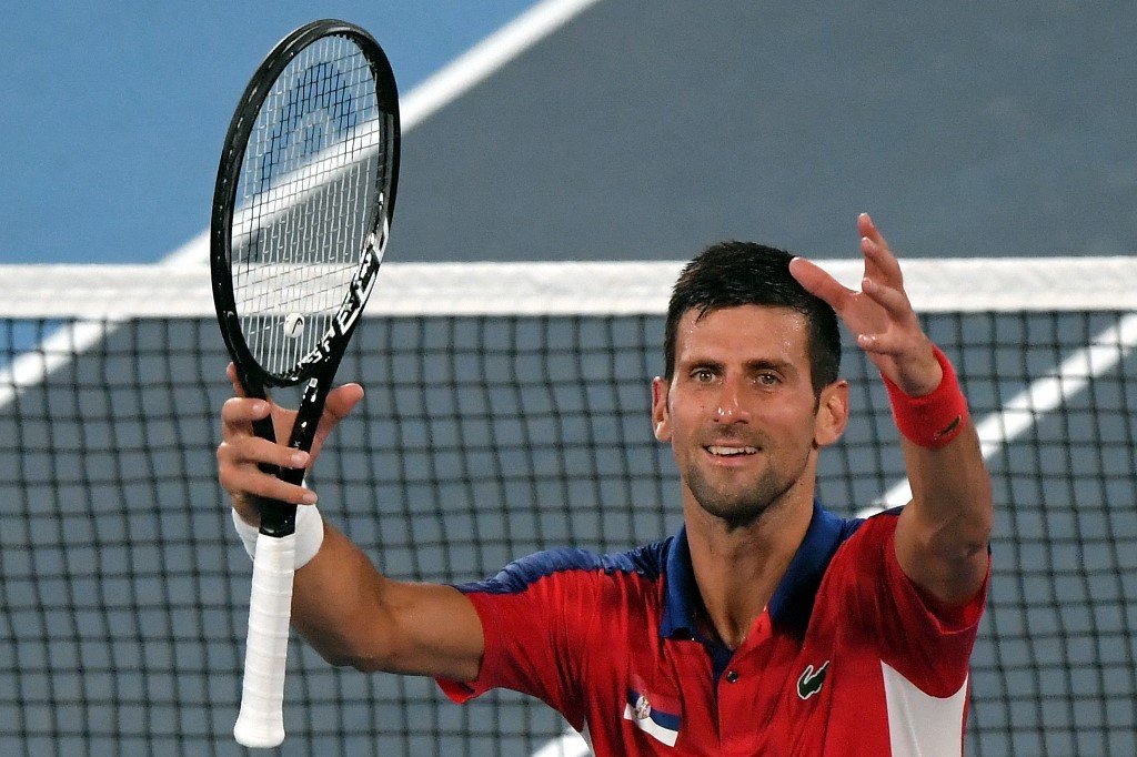 Djokovic romps into last four as Bencic reaches Olympic final