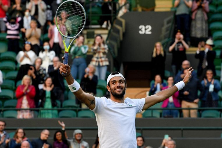 Tennis: Italian Berrettini powers into Wimbledon semi-finals, Tennis News & Top Stories