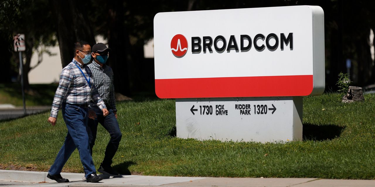 Broadcom in Talks to Buy Software Firm SAS