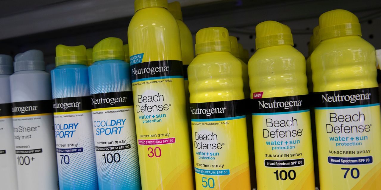 J&J Recalls Aveeno, Neutrogena Spray Sunscreens