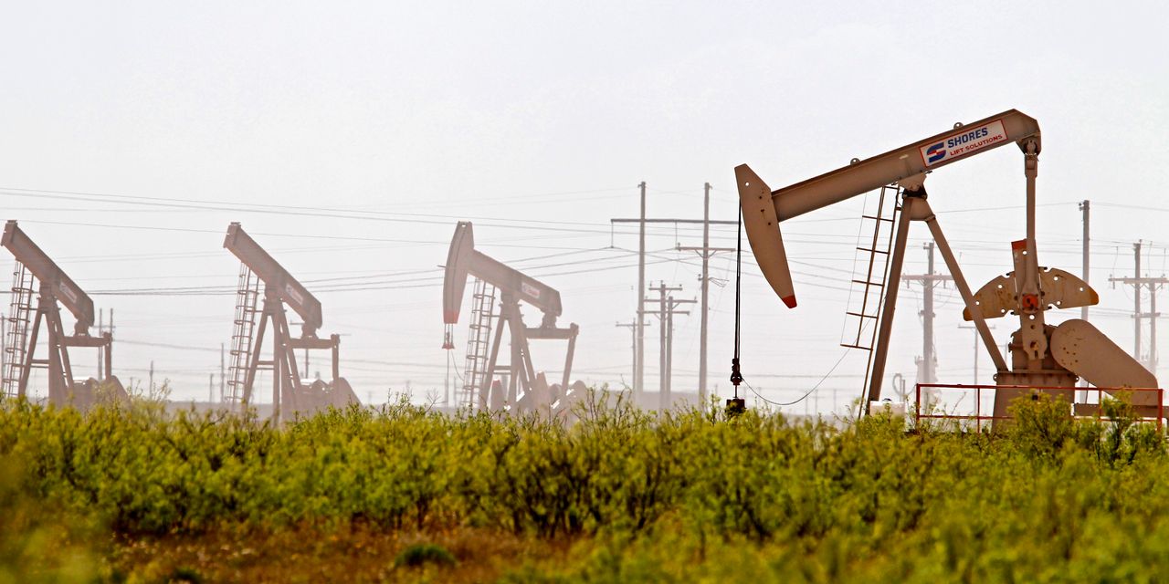 Wall Street Opens Back Up to Oil and Gas—But Not for Drilling