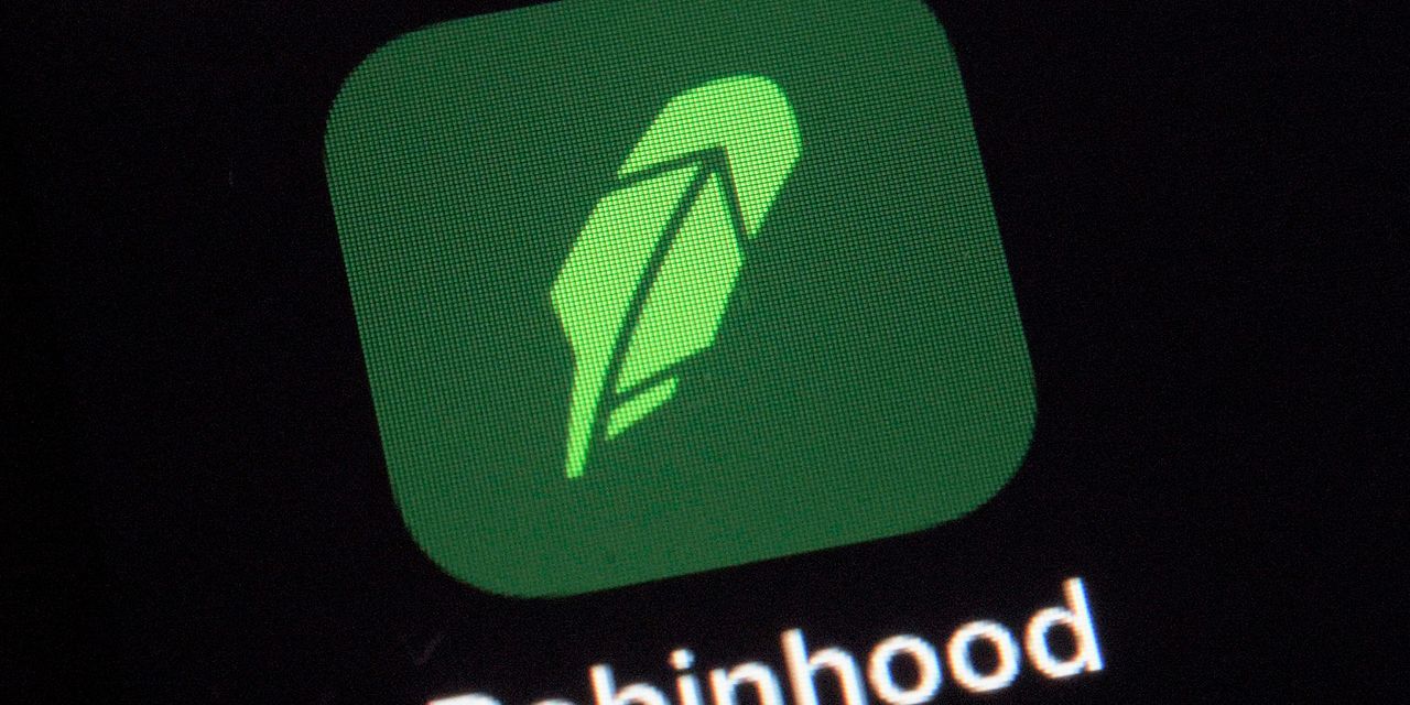 Robinhood Walks IPO Pricing Tightrope