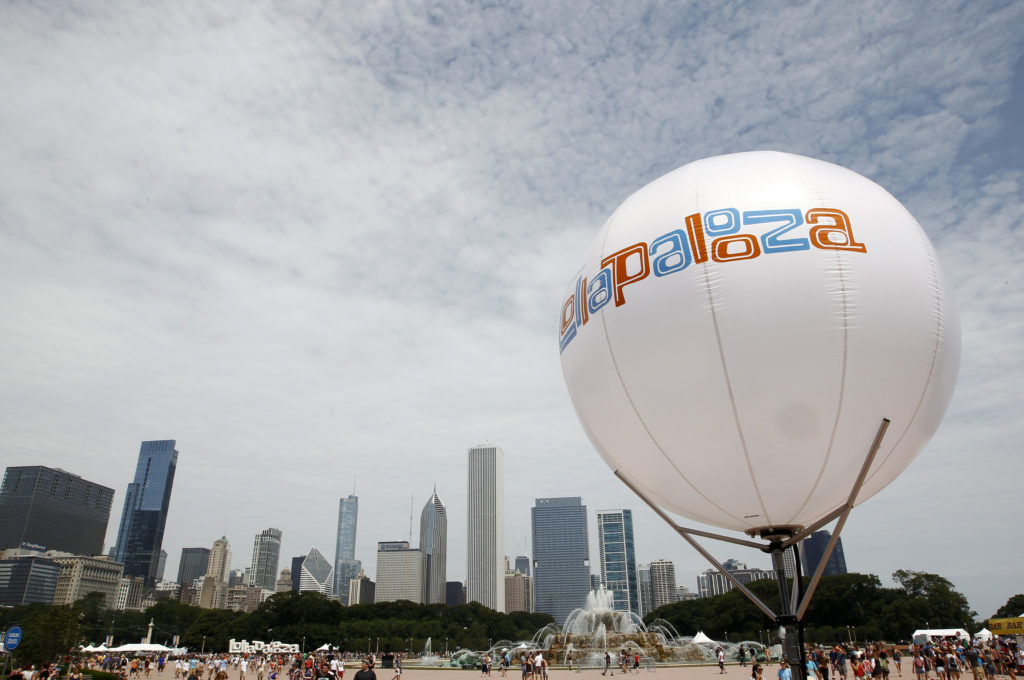 Lollapalooza to require vaccination card or negative test