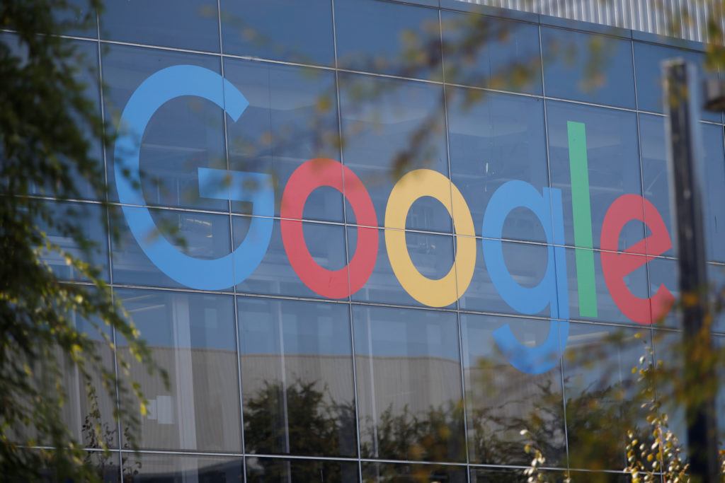 Google delays return to office, mandates vaccines