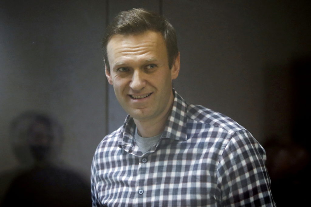 Russian authorities block dozens of Navalny-linked websites