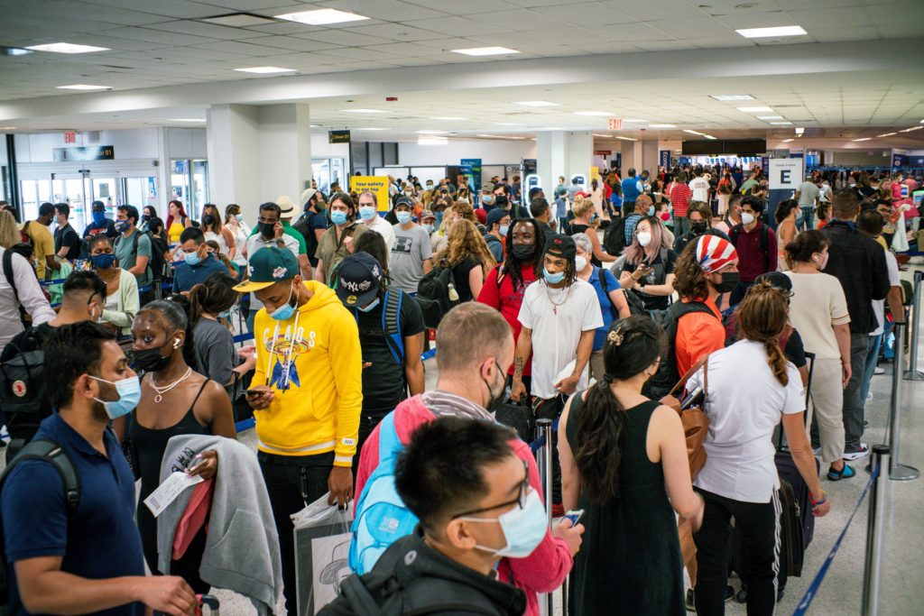 Southwest, American delays hint at hard summer for travelers