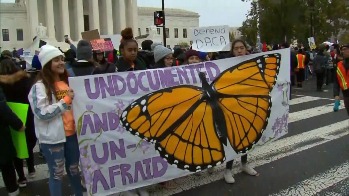 Texas judge orders end to DACA