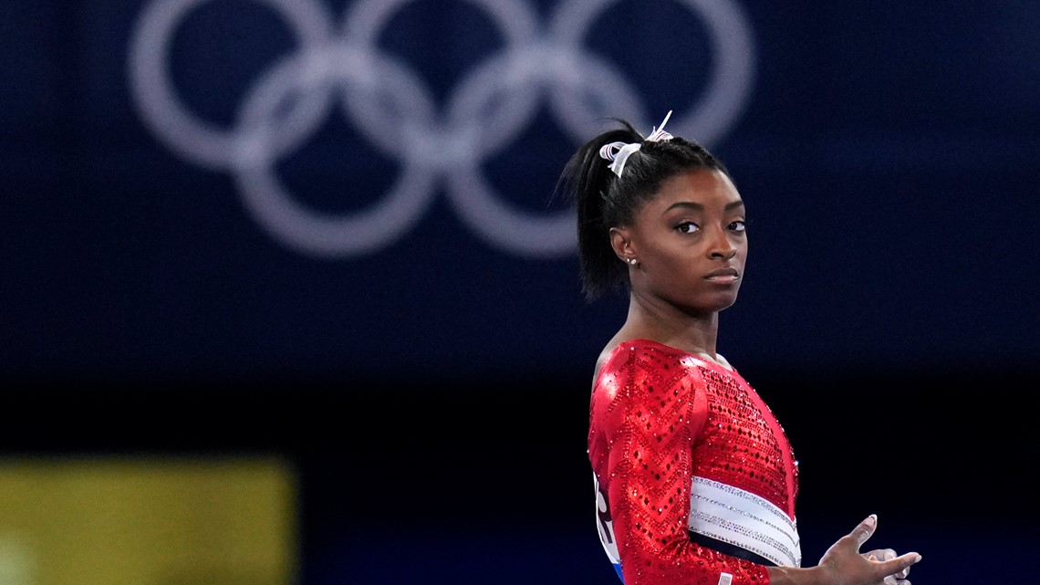 Simone Biles withdraw compared to Kerri Strug 1996 Olympic moment