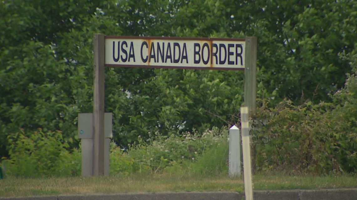 Those along US-Canada border await word of reopening