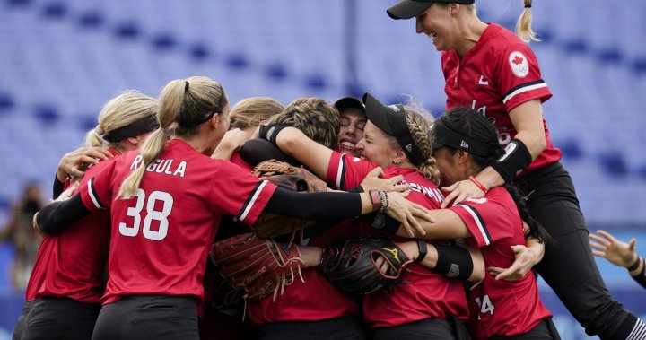 Canada wins bronze medal in softball at Tokyo Olympics, defeating Mexico 3-2 – National