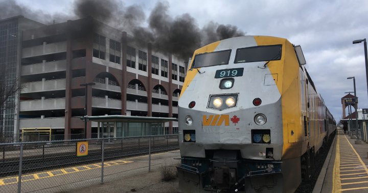 New high-frequency rail corridor between Que., Ont. to be announced: Transport minister