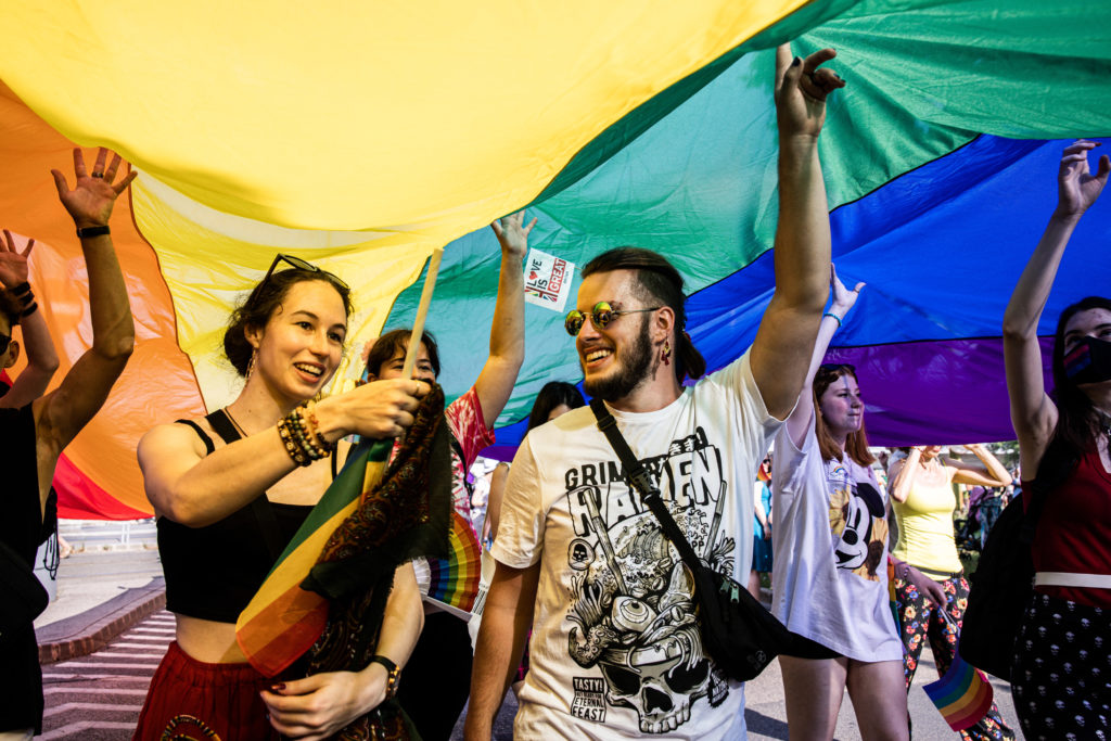 Thousands march in Hungary Pride parade to oppose LGBT law