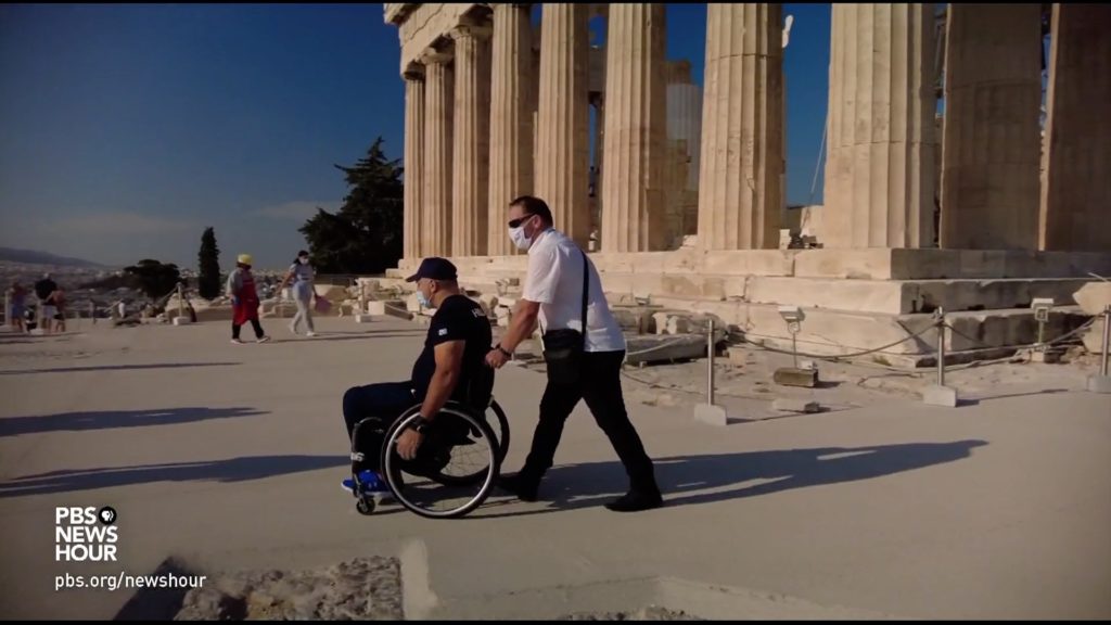 Greeks split over pathway, elevator construction for disabled Parthenon visitors