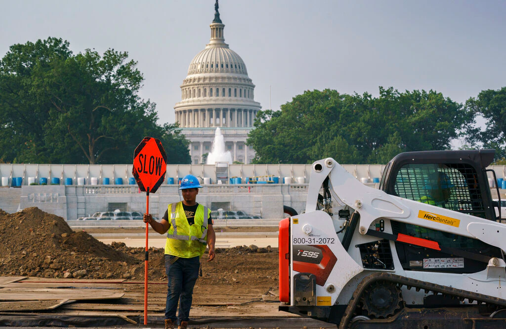 US Senate Vote to Advance Infrastructure Bill Is Latest in Long Line of Failures | Voice of America