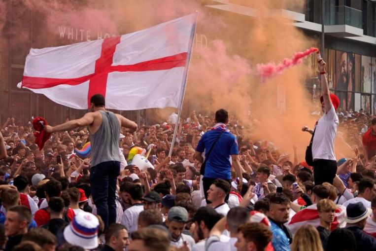 Football: Ticketless England fans storm Wembley gates ahead of Euro final, Football News & Top Stories