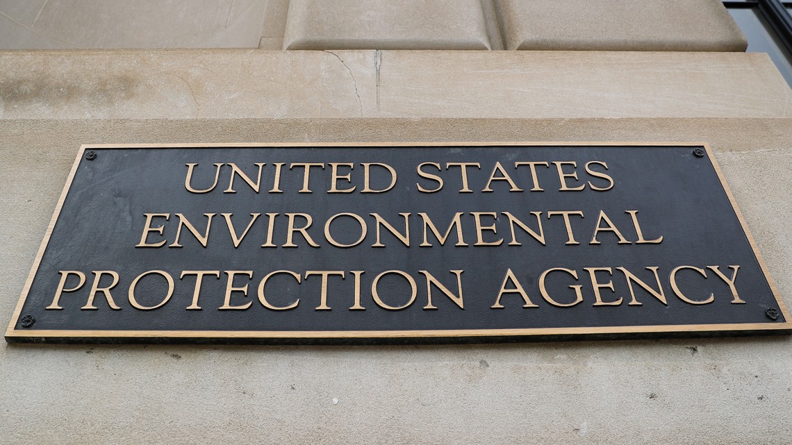 Two Trump EPA appointees defrauded agency, says watchdog group