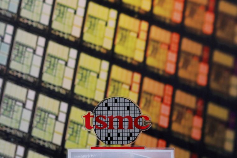 TSMC Q2 profit rises 11% on strong chip demand, Companies & Markets News & Top Stories