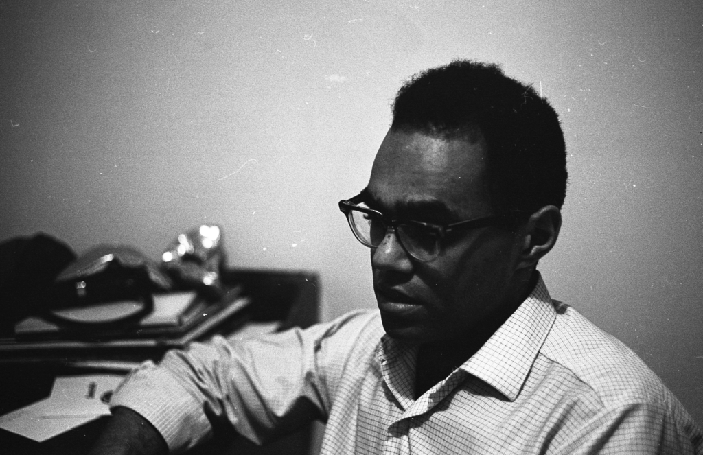 Official: 1960s civil rights activist Robert Moses has died