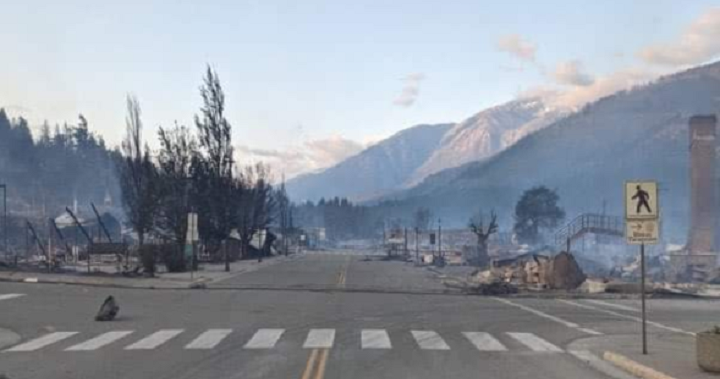 Majority of Lytton, B.C. destroyed in fire, some residents unaccounted for: officials