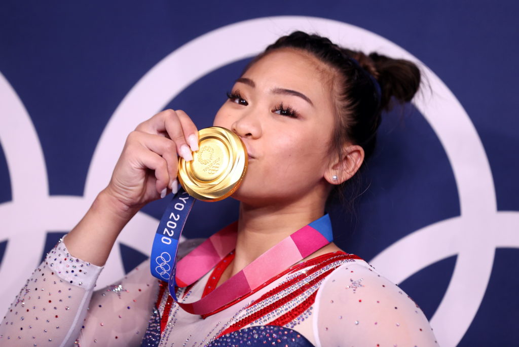 What Suni Lee’s gymnastics gold win means to Hmong Americans