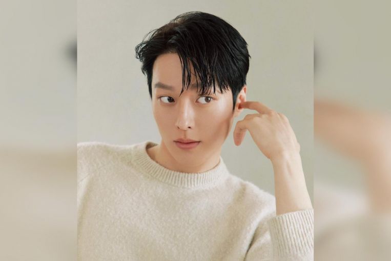 Actor Jang Ki-yong to enlist for military service after wrapping up show with Song Hye-kyo, Entertainment News & Top Stories