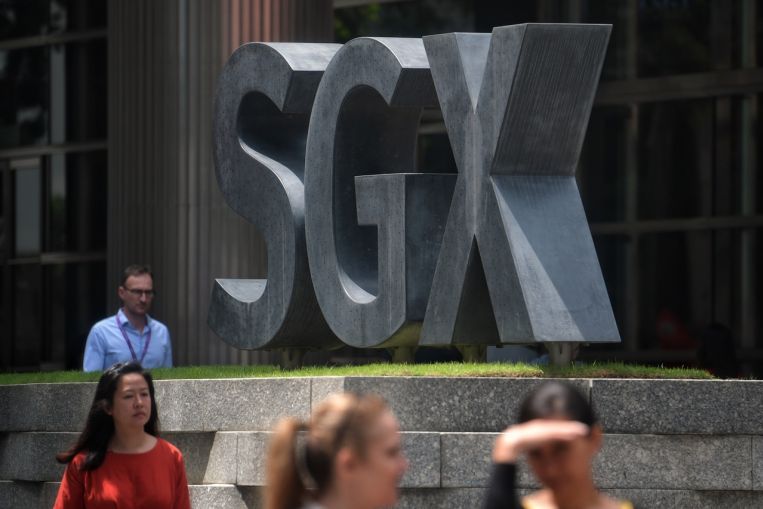 Singapore shares close flat as regional markets trade mixed, Companies & Markets News & Top Stories