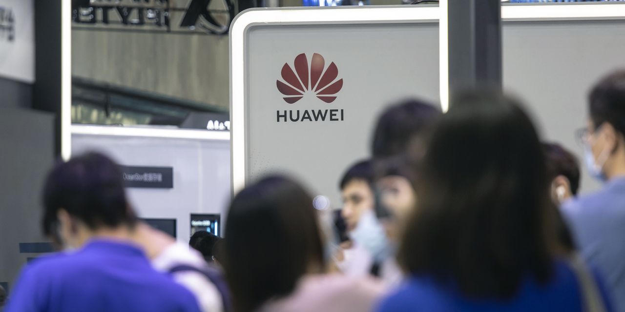 Beijing Shuns Ericsson, Nokia as the West Curbs Huawei