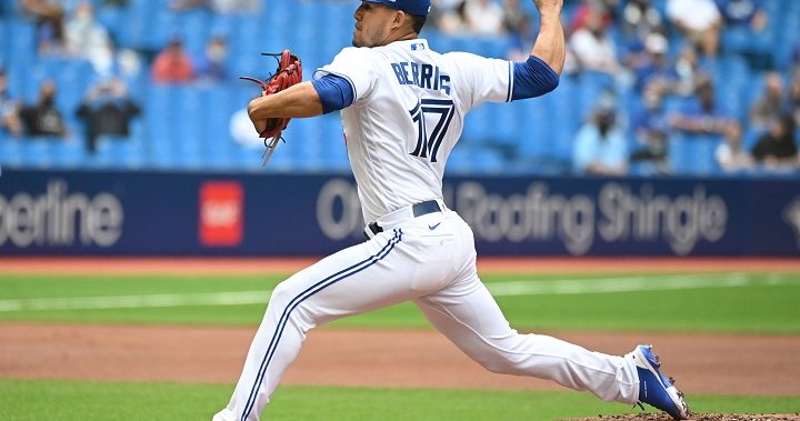 Jose Berrios helps Toronto complete sweep of Royals in Blue Jays debut