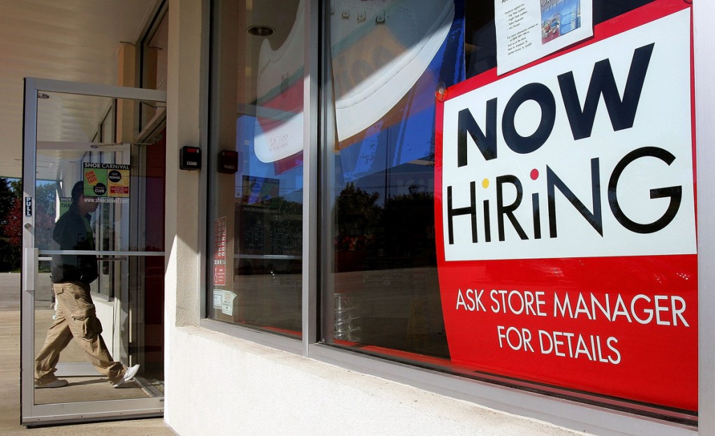 U.S. jobless claims near pandemic low as economy strengthens