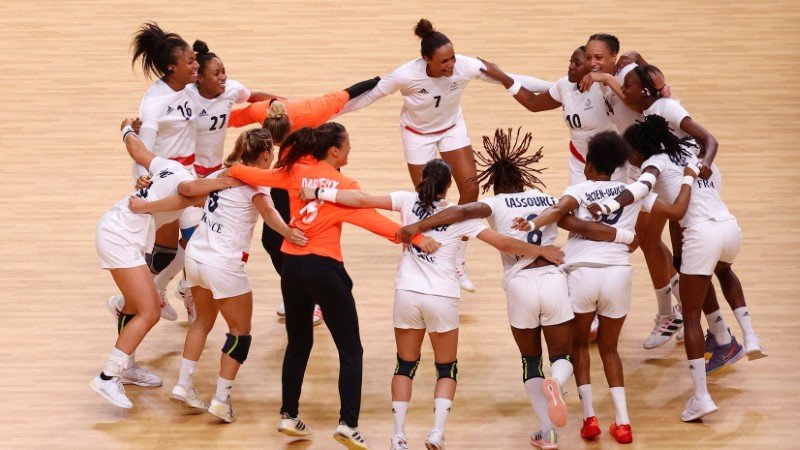 France earns first women’s handball gold after win over ROC