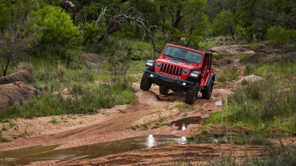 2021 Jeep Wrangler Unlimited Rubicon 4xe: A Hybrid That Comes Up Short