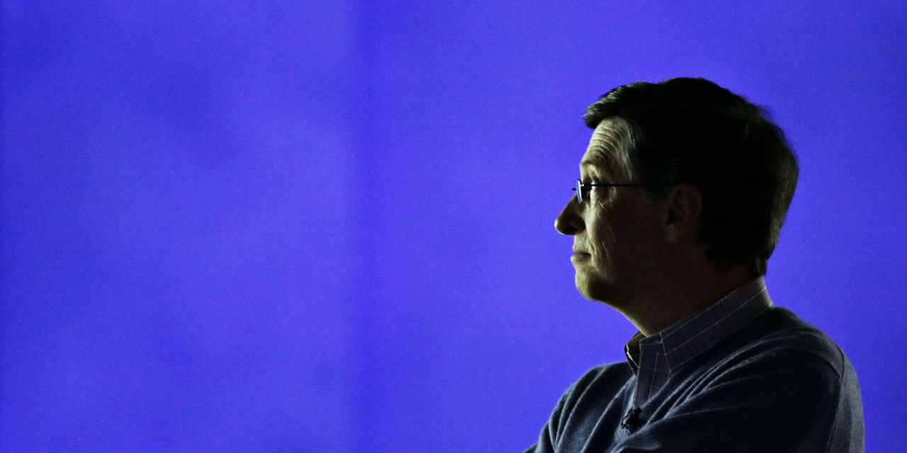 Microsoft Executives Told Bill Gates to Stop Emailing a Female Staffer Years Ago