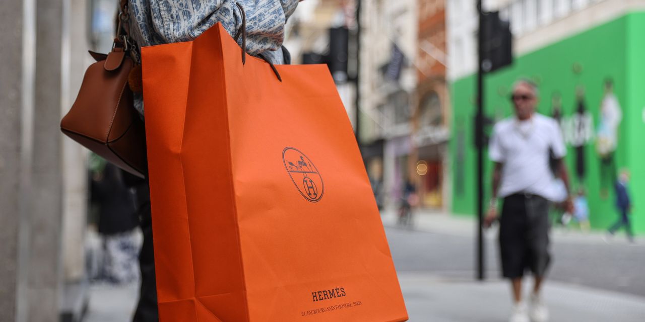 Even Hermès Shoppers Can’t Escape the Supply-Chain Crunch