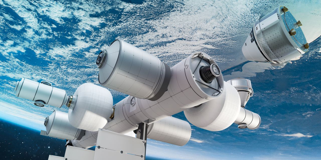 Jeff Bezos’ Blue Origin Pursues Private Space Station