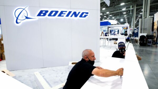 Boeing Loss Driven by Dreamliner, Space Problems