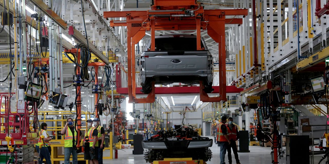 Ford’s Dividend Is Back, Stoking Optimism on Wall Street