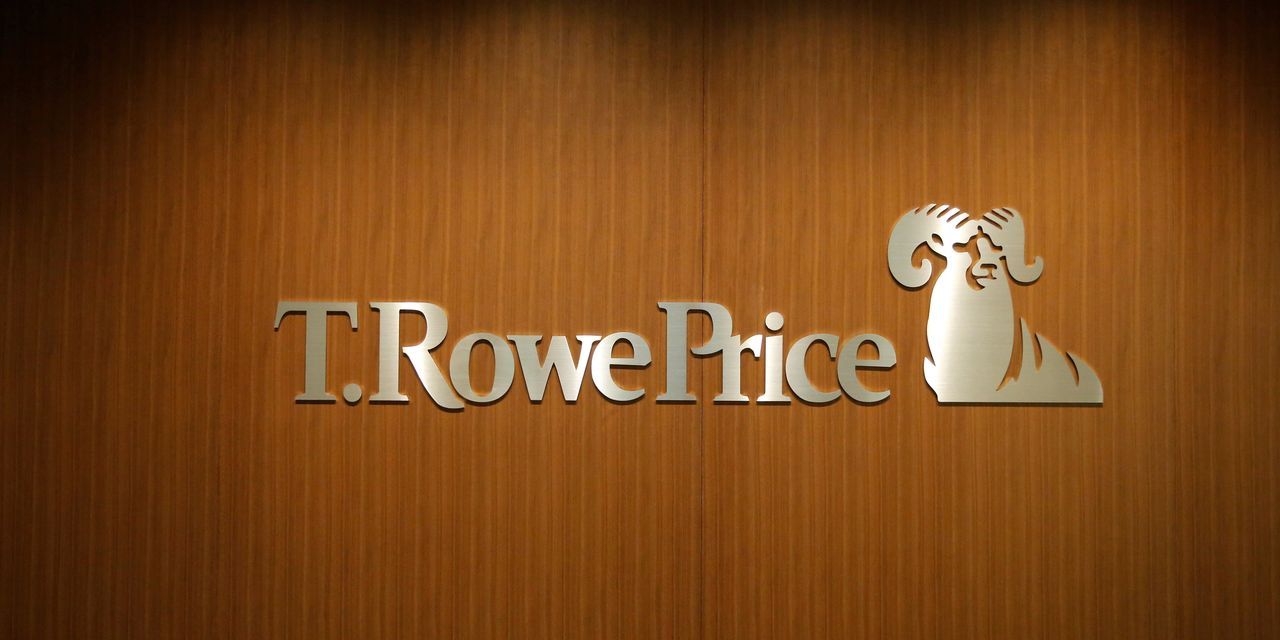 T. Rowe Price to Buy Debt-Investment Firm Oak Hill Advisors in .2 Billion Deal