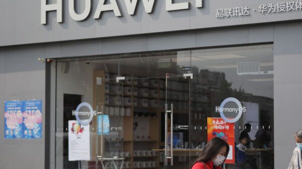 U.S. Sanctions Cut Huawei’s Revenue for Fourth Straight Quarter