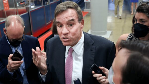 Warner: Previous administration 'just whiffed' on handling Havana Syndrome