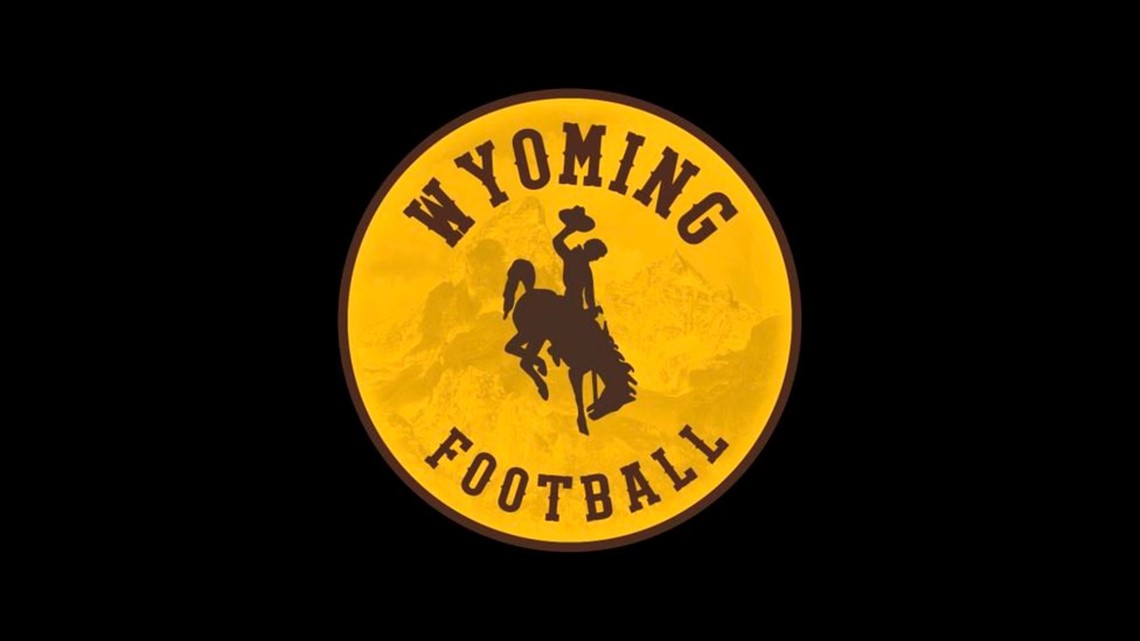 Wyoming football falls to San Jose State, 27-21